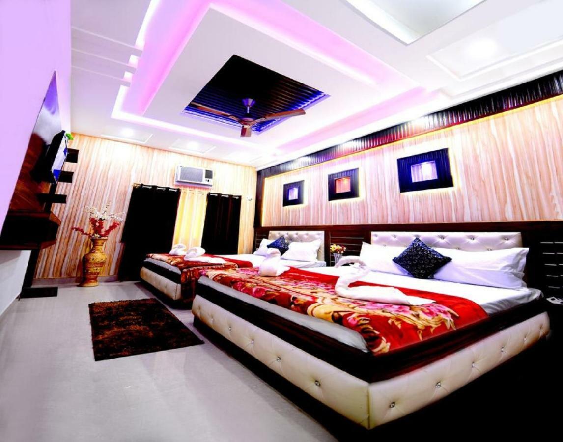 Taj Square A Luxurious Family Homestay Agra  Exterior foto